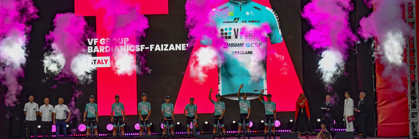 Giro d’Italia 2025: Bardiani-CSF Faizanè corre verso il futuro con la nuova EVO20C di SelleSMP