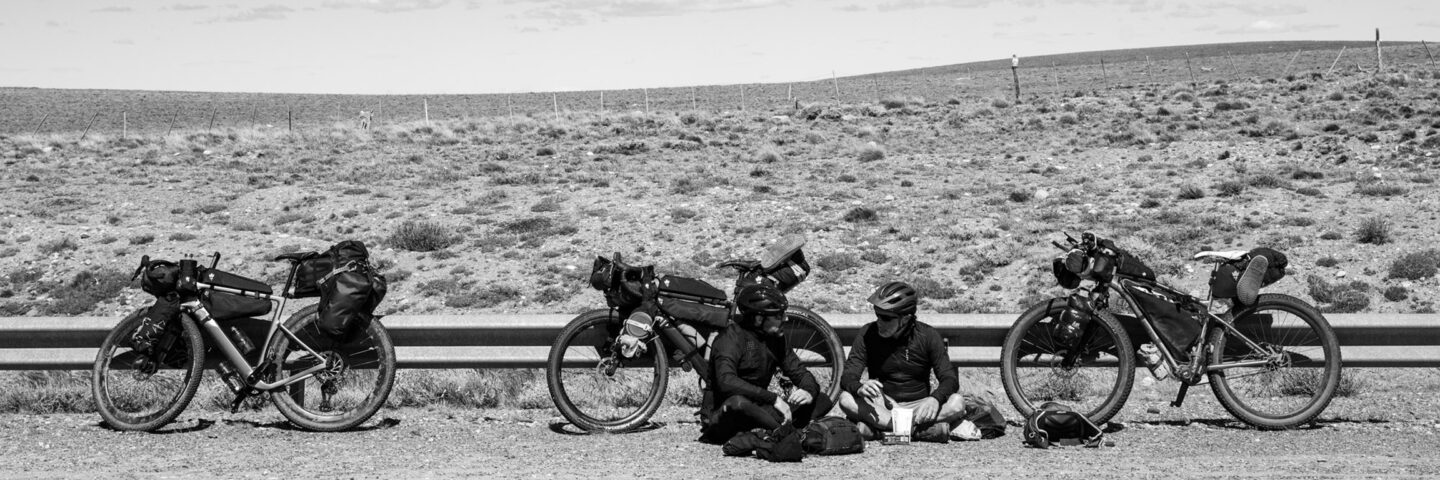 Viaggi in bici con la sella giusta: il comfort TRK che cambia ogni chilometro